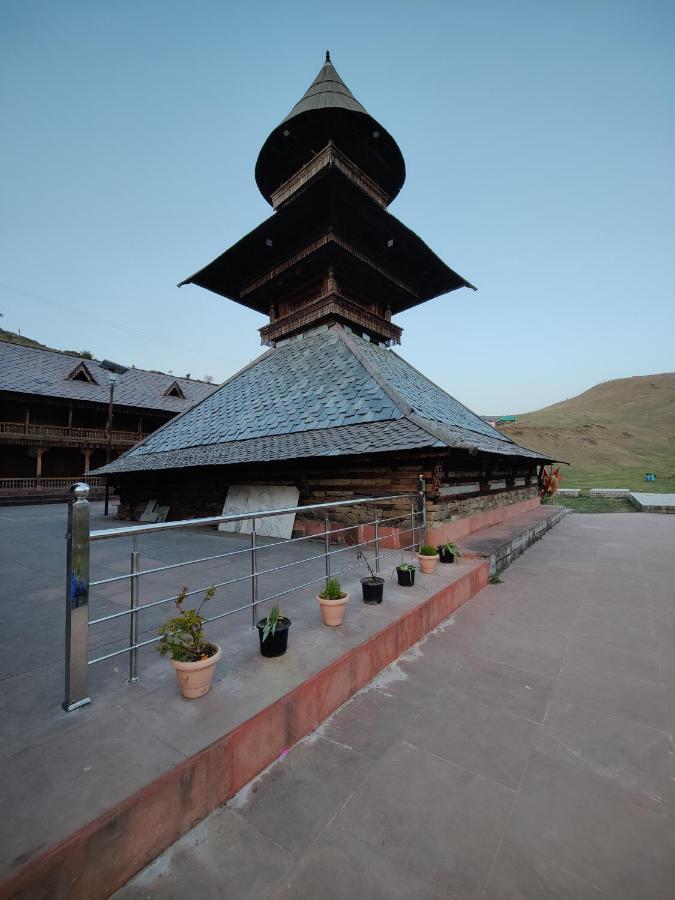 Heavenly Forest Prashar Lake 외부 사진